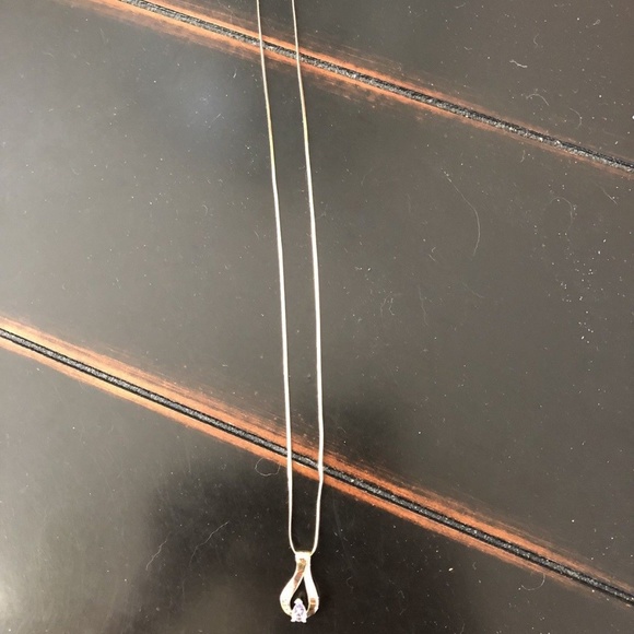 14K 18" solid Gold Herringbone chain with …